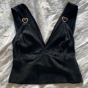Rouje Black Sleeveless Blouse with Heart Details